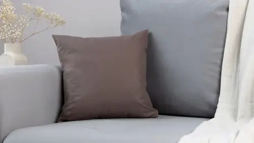 Как подобрать декоративные подушки под интерьер